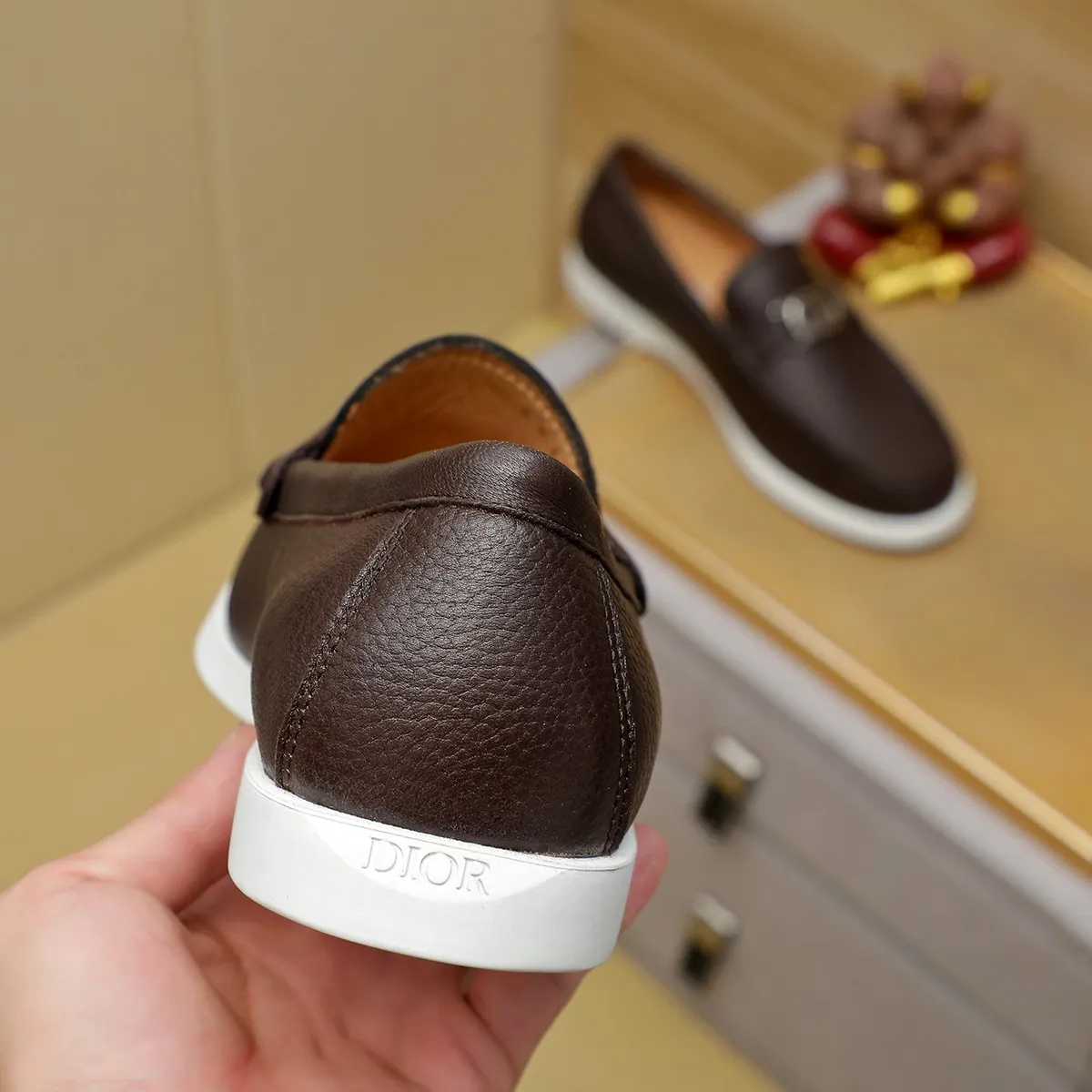 Men's clothing and shoes 💰460 💰🔥[Dior] High-end top-notch 🔝 purchasing agent 🔍🔍The latest 🇺🇸 counters are on sale simultaneously, original Italian brand · brand totem cloth sewn with brand cloth label · paired with calfskin · (high-end, nobility and class) exquisite workmanship (cow Leather lining) Sole: Original two-color sole ⚠️outsole specially provided by the original factory. Comfortable, wear-resistant, non-slip, real-life photoshoot🎬The real thing is more beautiful🔍Color: Color optional💕💕Number of yards: 39-44 (customized at 38.45.46)...